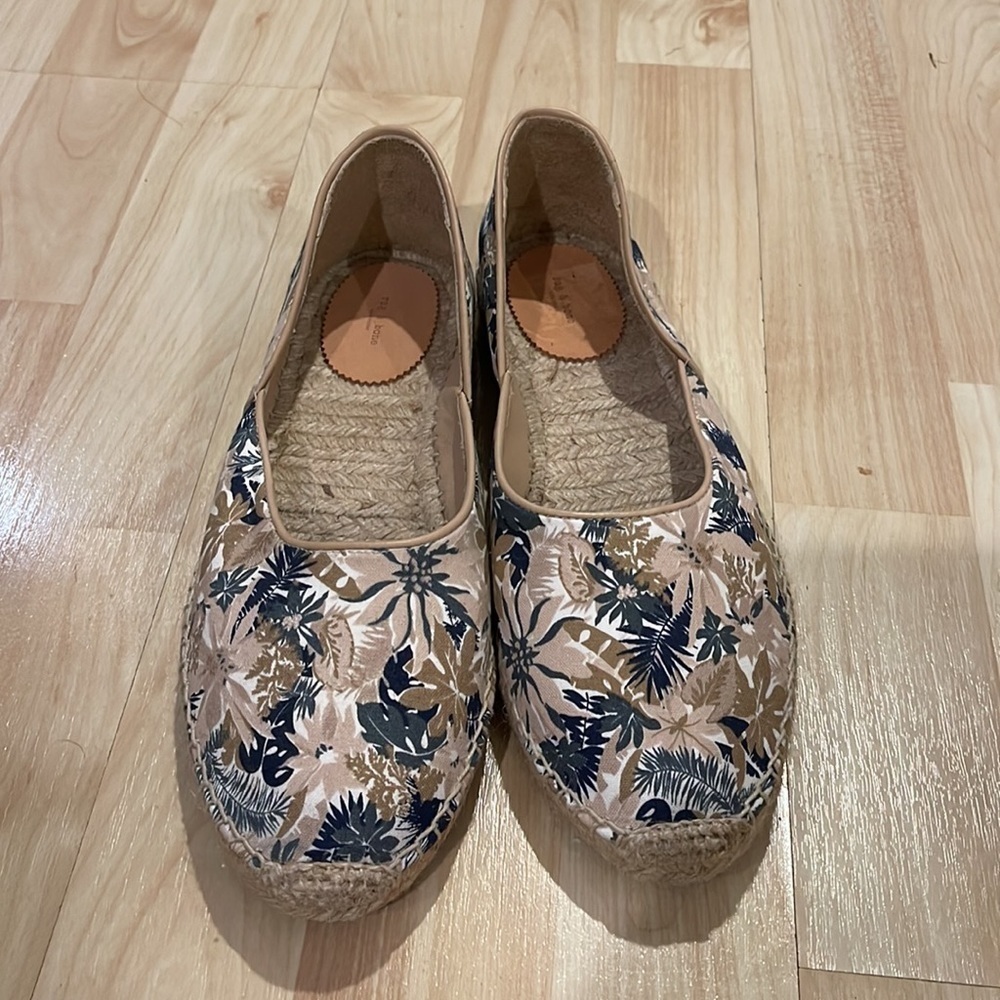 RAG & BONE Georgie Tropical Print Espadrilles Size 40 -Coastal Grandma